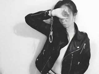 Еротски видео разговор AlisiaShtorm