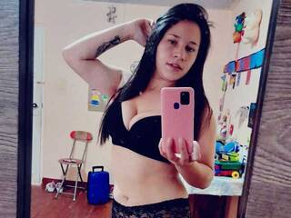 Еротски видео разговор AlisonRoxx