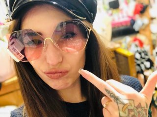 Фотографија на профилот FUCK_LOVE