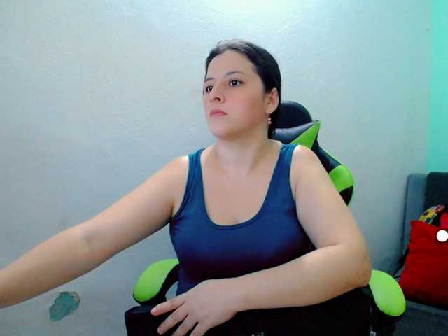 Емитувани слики од екранот allisonbaby