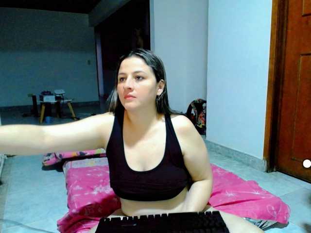 Емитувани слики од екранот allisonbaby