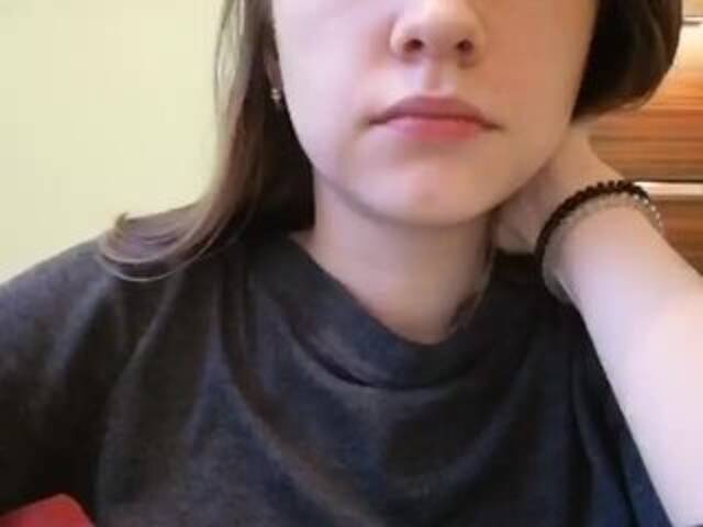 Емитувани слики од екранот allsofa