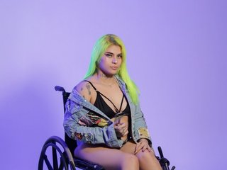 Еротски видео разговор Ally-Chair
