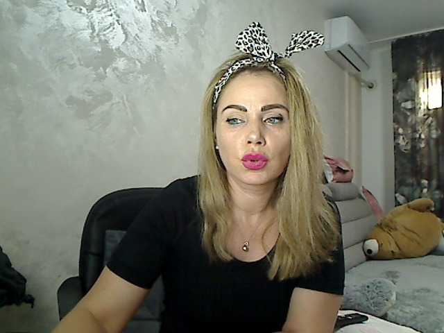 Емитувани слики од екранот Almadirtty