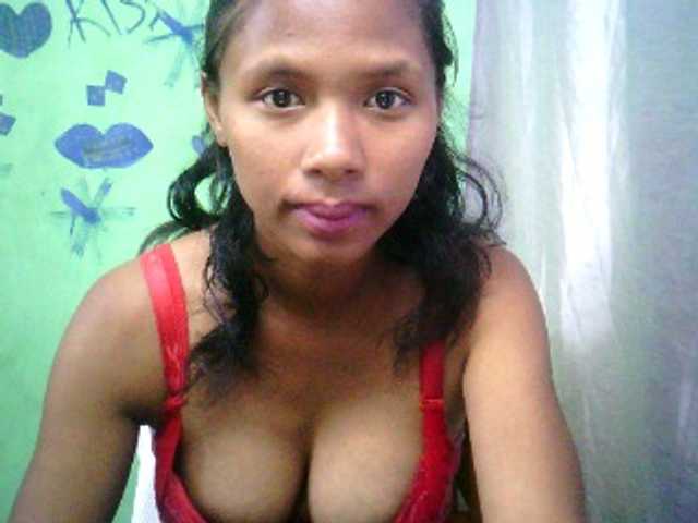 Емитувани слики од екранот almapleasure