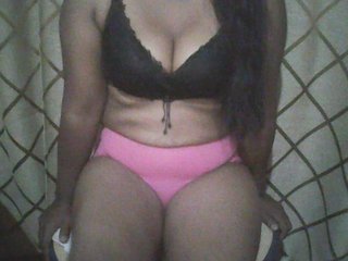 Еротски видео разговор Amandinea