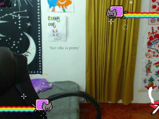 Емитувани слики од екранот amarantarusso