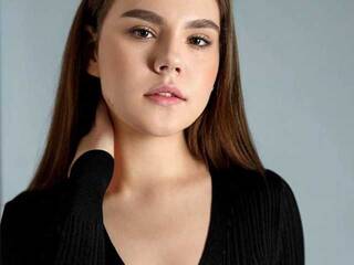 Еротски видео разговор AmelyKreeks