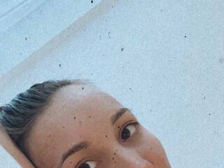 Еротски видео разговор Pokakotik