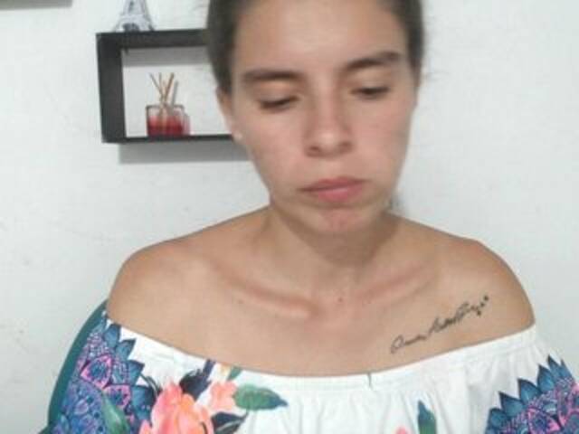 Емитувани слики од екранот ammbeerr