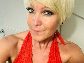 Еротски видео разговор amymilfy