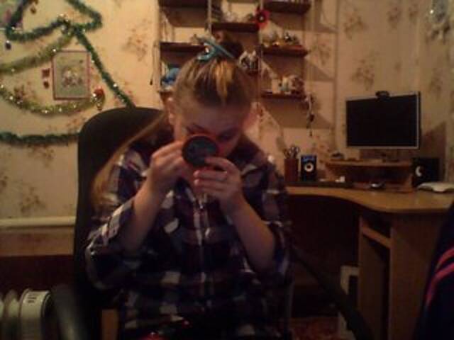 Емитувани слики од екранот AnabelWhite