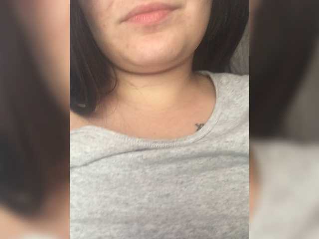 Емитувани слики од екранот Andradaa