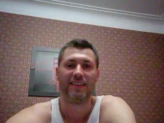 Еротски видео разговор Andre-Blondinochka