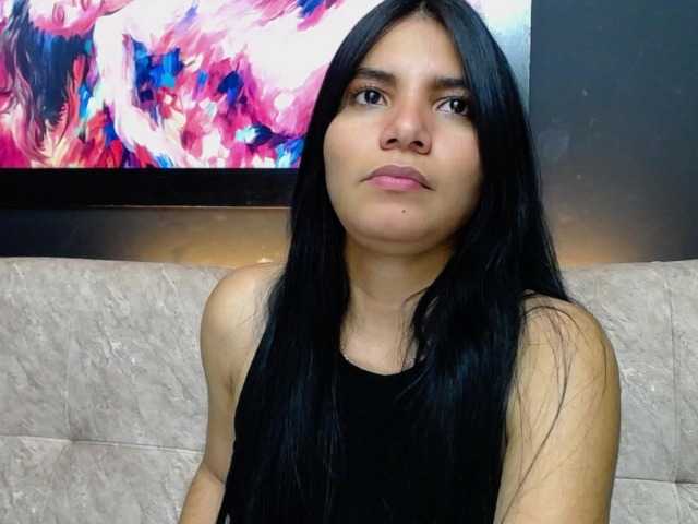 Емитувани слики од екранот andrea-hot