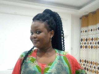 Еротски видео разговор Cute-smile1