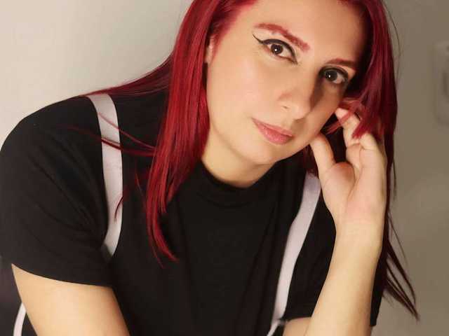 Фотографија на профилот angel-red