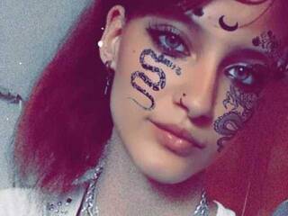 Еротски видео разговор AngelDeatha