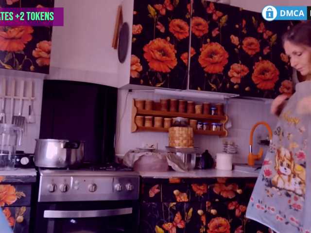 Емитувани слики од екранот Teffiheart