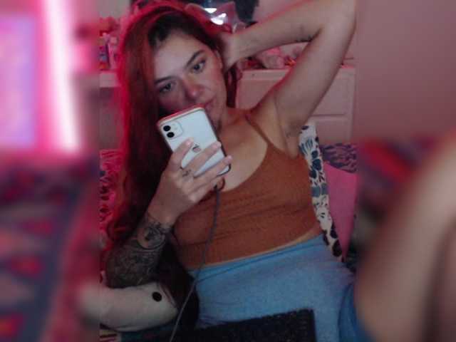 Фотографии angelinabran hello guys welcome to my room! look my tips menu ♥ have fun with me