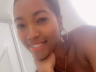 Еротски видео разговор Angelinnasexy