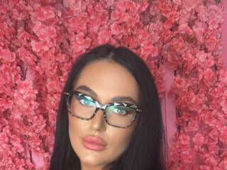 Еротски видео разговор AngelynSugar