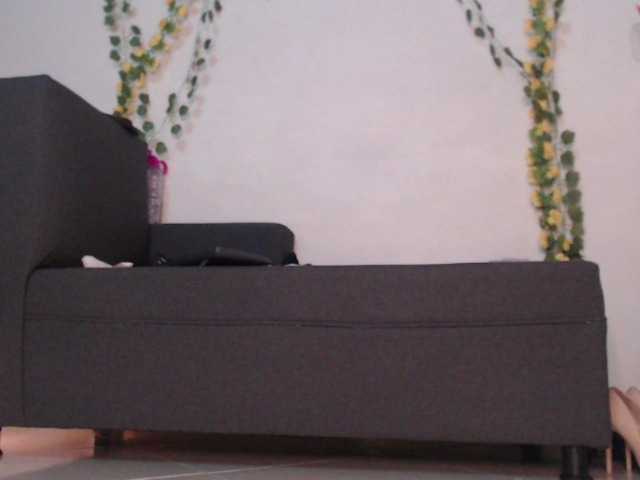 Емитувани слики од екранот anghellusth