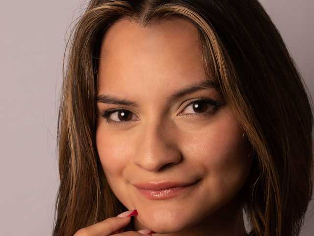 Фотографија на профилот Angie-Pirs