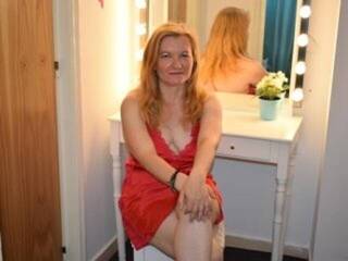 Еротски видео разговор Anielamoon