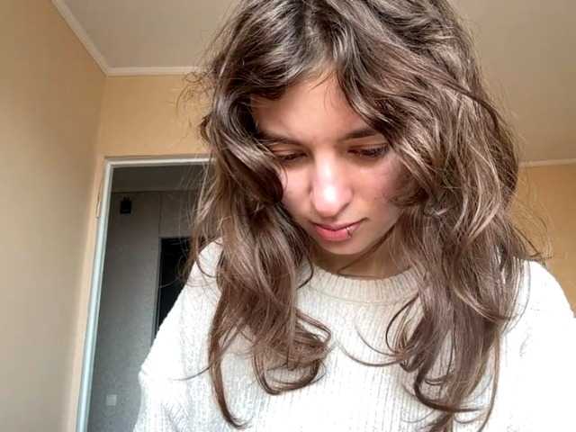 Емитувани слики од екранот AnnabellKowalkowski