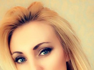 Еротски видео разговор AnnaDeVille