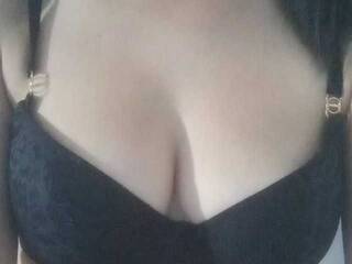 Еротски видео разговор Annahottie81