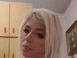 Еротски видео разговор Annarella94a