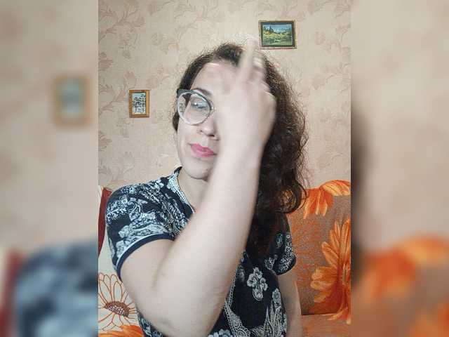 Емитувани слики од екранот JoJo_XD