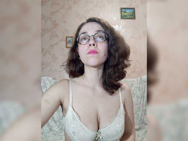 Емитувани слики од екранот JoJo_XD