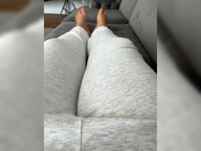 Емитувани слики од екранот anneass