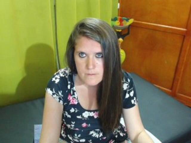 Емитувани слики од екранот annexcat