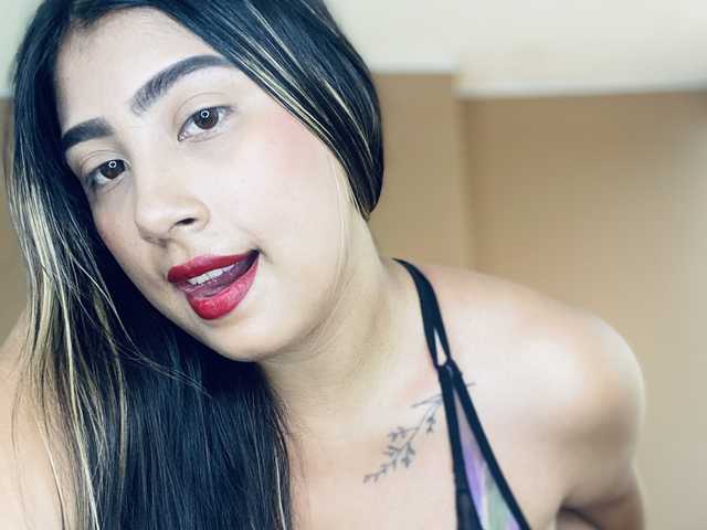 Фотографија на профилот Anniie