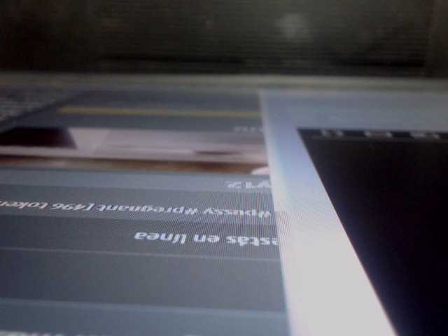 Емитувани слики од екранот AnnyGrey13