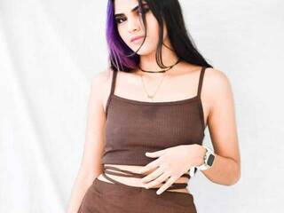 Еротски видео разговор AntonellaRoux