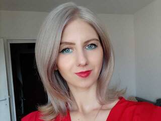 Еротски видео разговор AnuskaAny