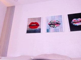 Еротски видео разговор Any-Roberth