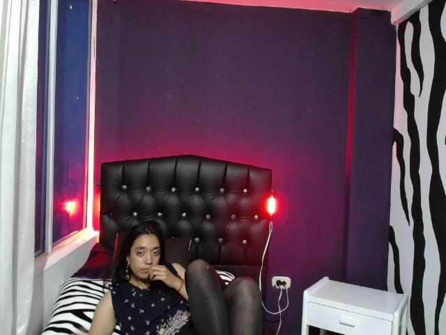 Емитувани слики од екранот arapycatifa