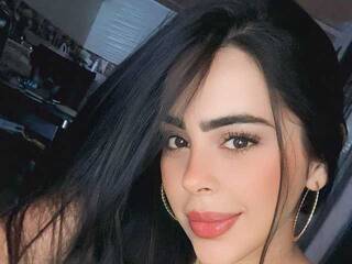 Еротски видео разговор Aria-Scott