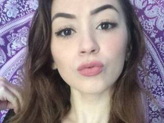 Еротски видео разговор ArianaGG