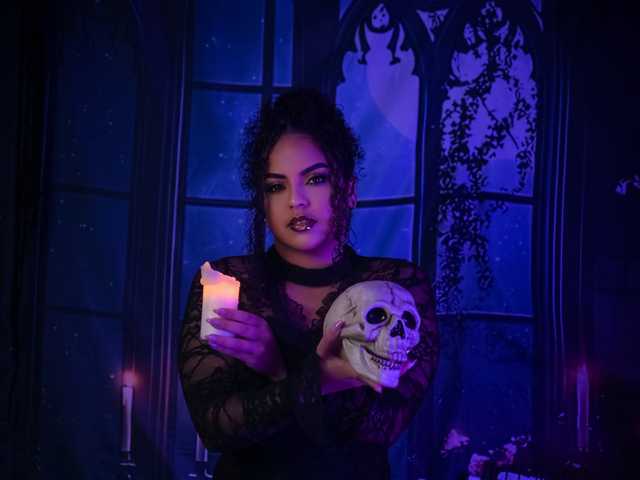 Фотографија на профилот Ashley-12