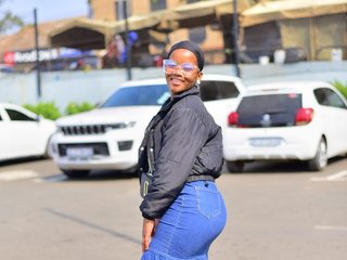 Еротски видео разговор AshleyT255