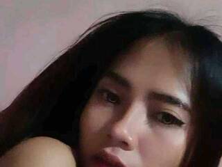 Еротски видео разговор asianachixs