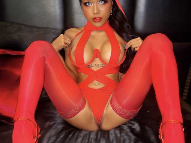 Фотографија на профилот asiansquirt69