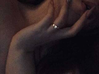 Еротски видео разговор Asis